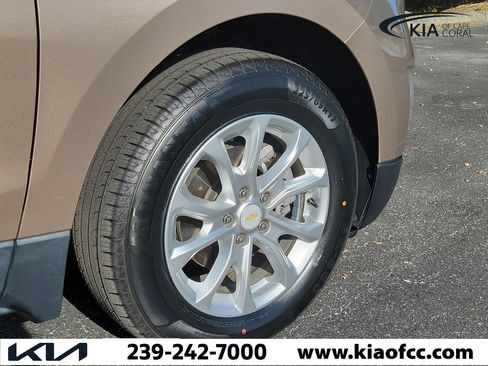 Used 2019 Chevrolet Equinox LS image 5