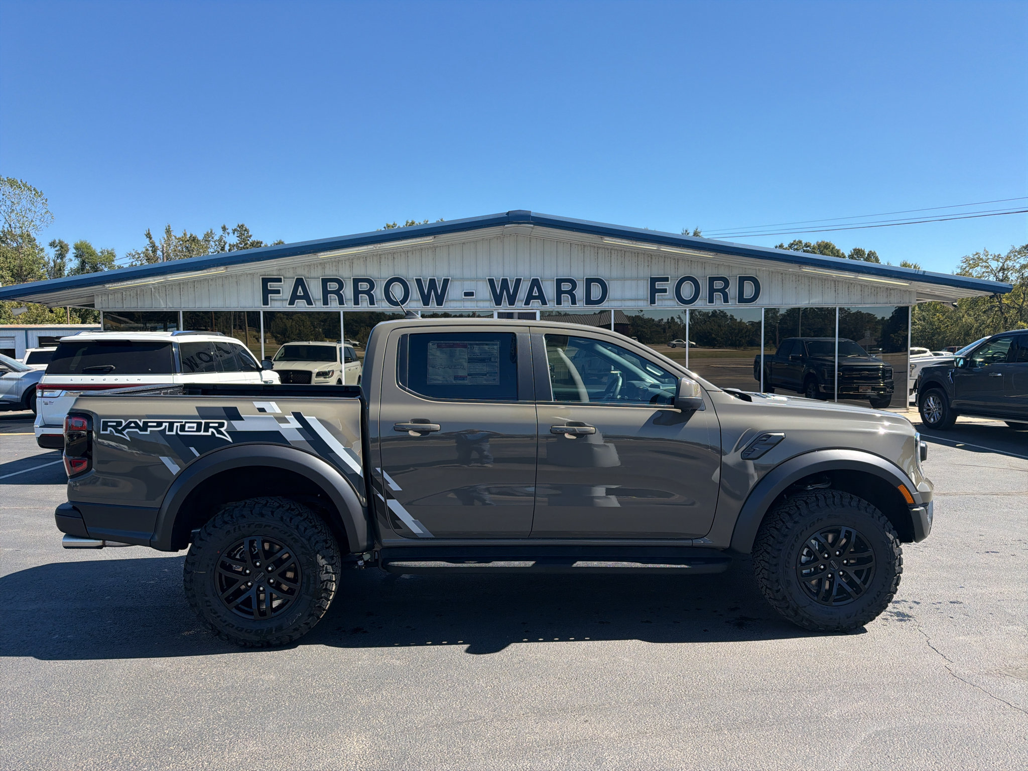 New 2026 Ford Ranger Raptor AWD/4WD image 1