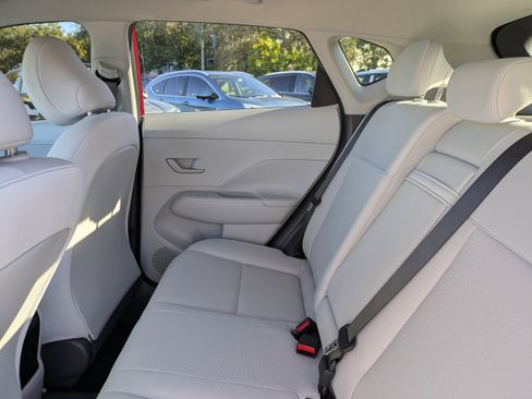 Used 2024 Hyundai Kona SEL image 14