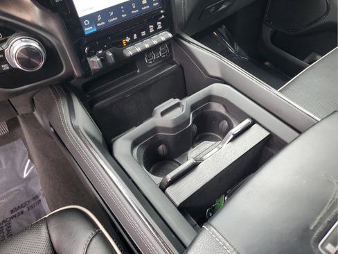 Used 2022 RAM 1500 Limited w/ Bed Utility Group image 20