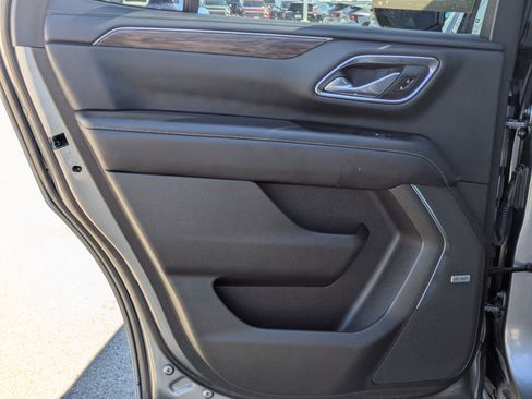 Used 2021 Chevrolet Tahoe LT image 14