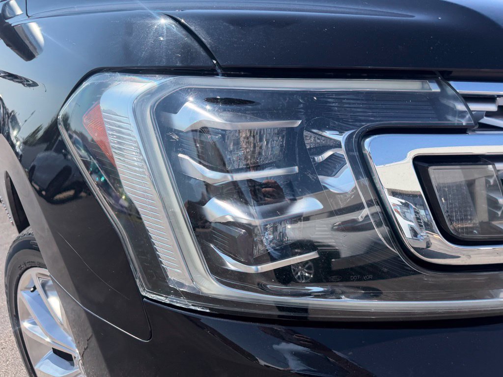 Used 2019 Ford Expedition Platinum AWD/4WD image 6