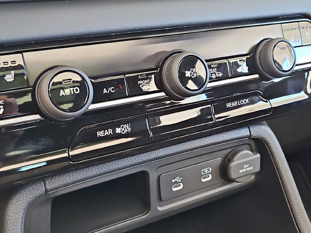 New 2026 Honda Pilot Black Edition image 19