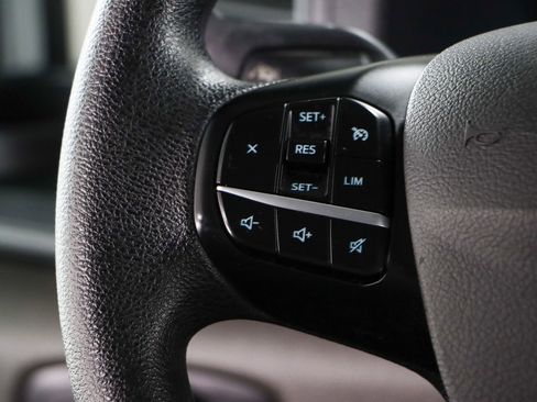 Used 2023 Ford Transit 350 XLT image 14