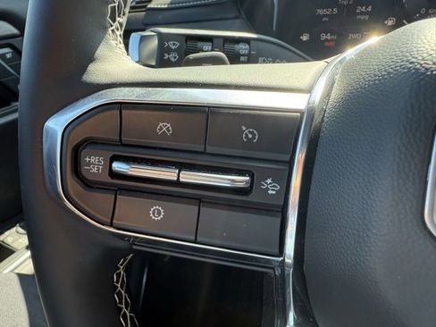 Used 2024 GMC Acadia Denali image 20