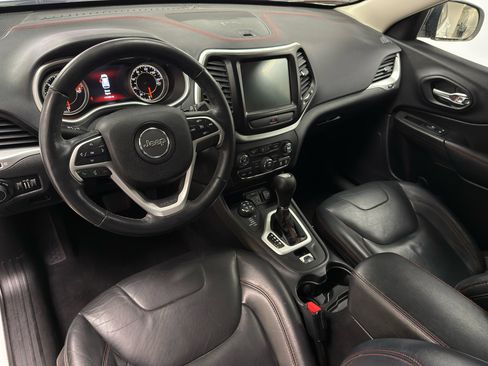 Used 2016 Jeep Cherokee Trailhawk w/ Leather Interior Group image 30