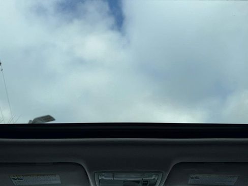 Used 2009 Toyota Camry image 12