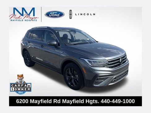 Used 2024 Volkswagen Tiguan SE AWD/4WD image 1