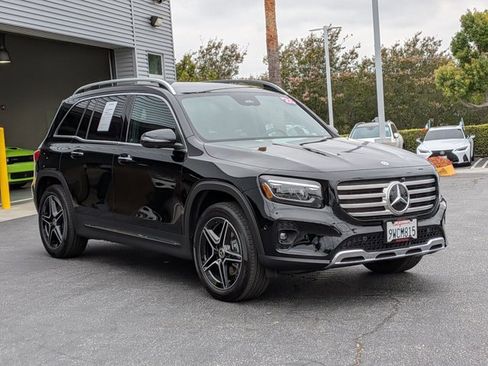 Used 2026 Mercedes-Benz GLB 250 image 3