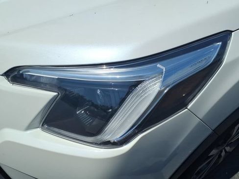 Used 2023 Subaru Forester Limited AWD/4WD image 11