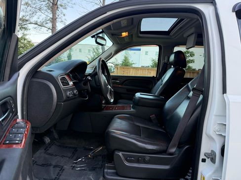 Used 2013 Chevrolet Suburban LTZ AWD/4WD image 49