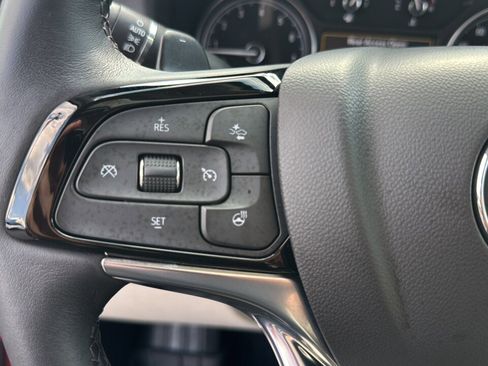 Used 2024 Buick Enclave Essence w/ Experience Buick Package image 24