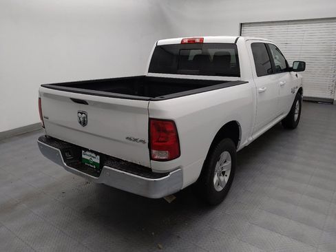 Used 2019 RAM 1500 Classic SLT image 9