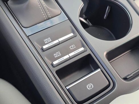 New 2026 Hyundai Sonata SE FWD image 18