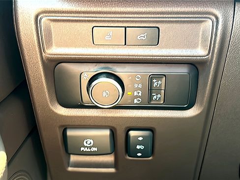 Used 2024 Ford Expedition King Ranch AWD/4WD image 39