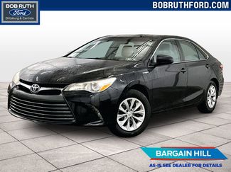 Used 2017 Toyota Camry LE video 1