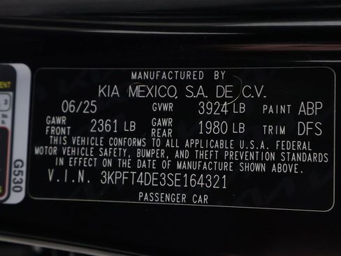 Used 2025 Kia K4 LX image 47