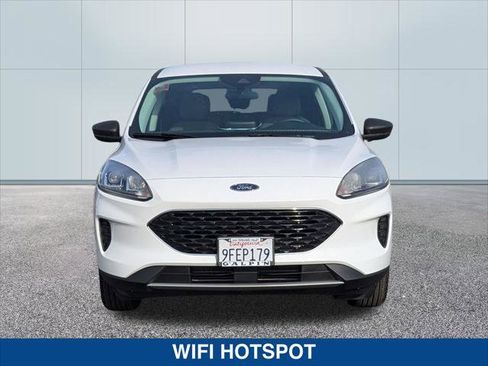 Used 2022 Ford Escape SE image 8