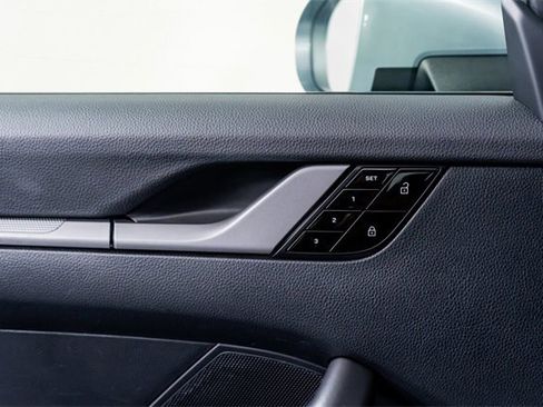 Used 2021 Porsche 911 Carrera image 43