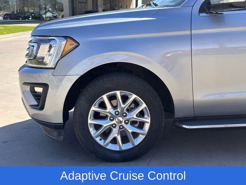 Used 2021 Ford Expedition XLT image 11