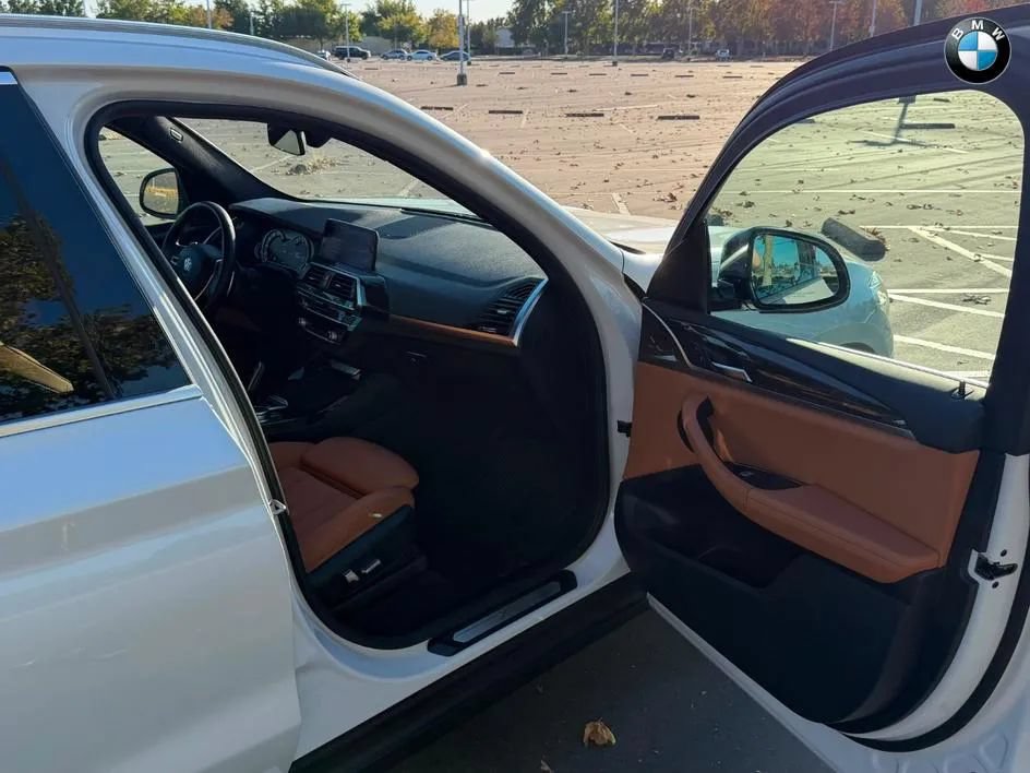 Used 2019 BMW X3 xDrive30i w/ Driving Assistance Package AWD/4WD image 32