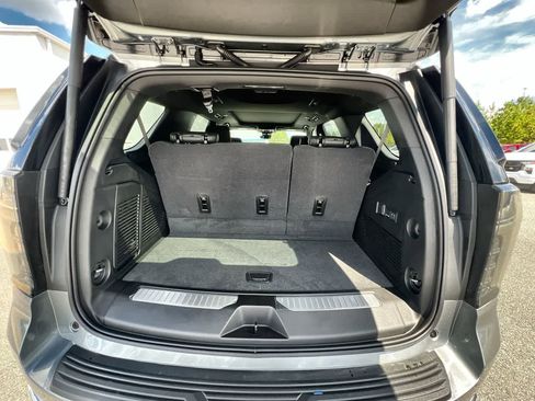 Used 2026 Chevrolet Tahoe High Country image 27