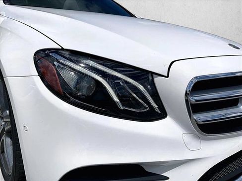 Used 2020 Mercedes-Benz E 350 Sedan image 28