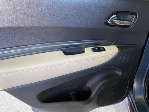 Used 2021 Dodge Durango GT RWD image 33