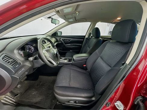Used 2017 Nissan Altima 2.5 S w/ Power Driver Seat Package FWD image 19
