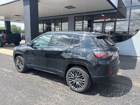 Used 2023 Jeep Compass High Altitude AWD/4WD image 6
