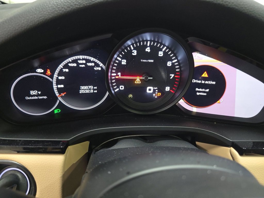 Used 2019 Porsche Cayenne AWD/4WD image 8