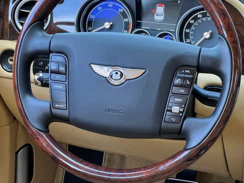 Used 2014 Bentley Flying Spur W12 AWD/4WD image 25