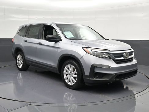 Used 2019 Honda Pilot LX image 5