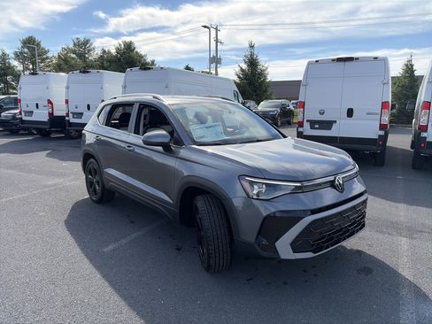 New 2026 Volkswagen Taos SEL AWD/4WD image 3