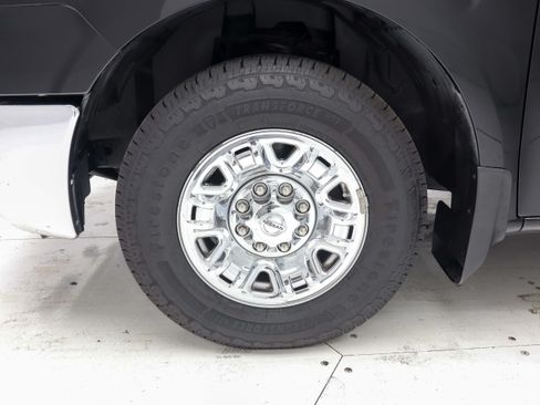 Used 2016 Nissan NV 3500 SL RWD image 26