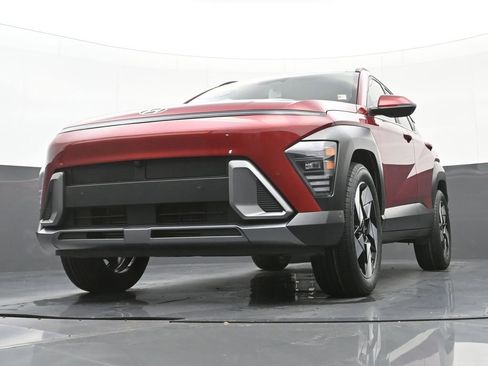 Certified 2024 Hyundai Kona Limited AWD/4WD image 38