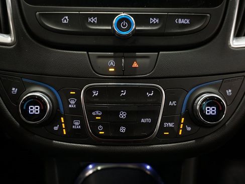 Certified 2023 Chevrolet Malibu LT w/ Midnight Edition image 15