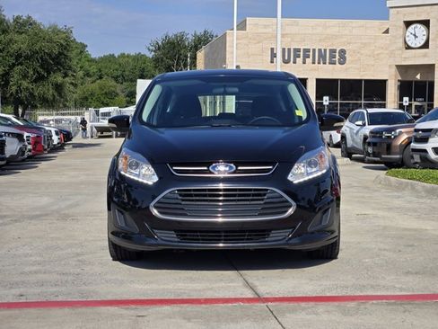 Used 2017 Ford C-MAX Energi SE w/ Equipment Group 401A image 2