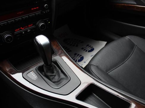Used 2011 BMW 328i xDrive Sedan AWD/4WD image 13