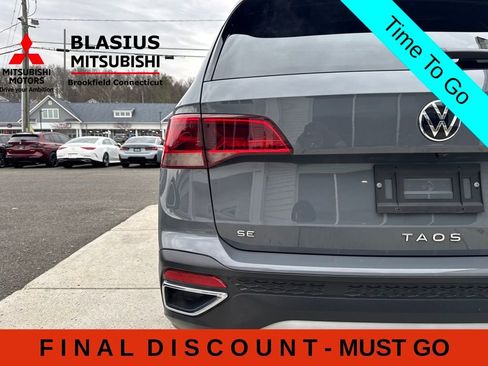 Used 2023 Volkswagen Taos SE AWD/4WD image 37