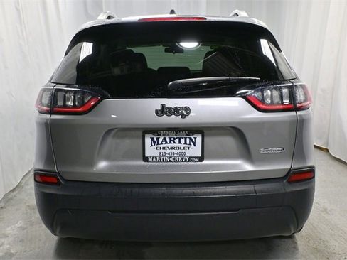 Used 2020 Jeep Cherokee Latitude image 4