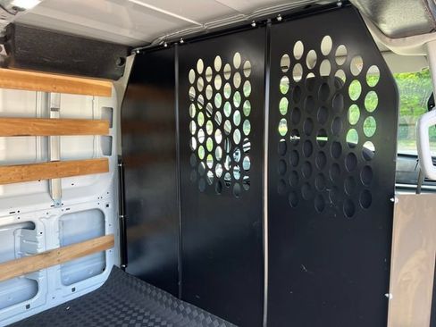 Used 2025 Ford Transit 250 Low Roof w/ Exterior Upgrade Package RWD image 31