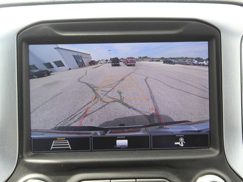 Used 2020 GMC Sierra 2500 SLT w/ Driver Alert Package I AWD/4WD image 14