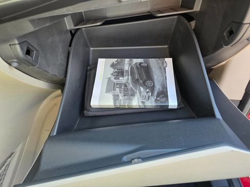 Used 2017 Ford Escape Titanium w/ Equipment Group 301A image 33