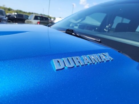 Used 2022 Chevrolet Silverado 1500 LT w/ Protection Package image 6