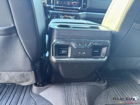 Used 2023 GMC Sierra 1500 SLT w/ SLT Premium Plus Package image 12