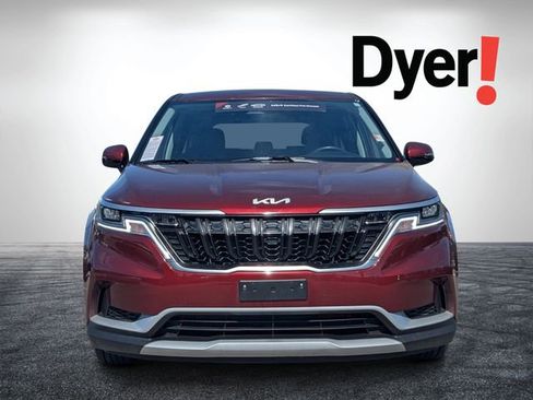 Certified 2024 Kia Carnival LX image 10