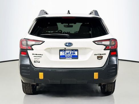 Used 2022 Subaru Outback Wilderness w/ Wilderness Package image 7