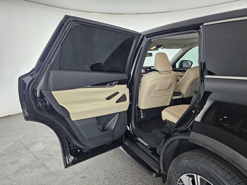 Used 2022 INFINITI QX60 Pure image 17