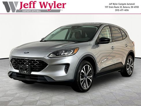 Used 2021 Ford Escape SE w/ SE Sport Appearance Package AWD/4WD image 1